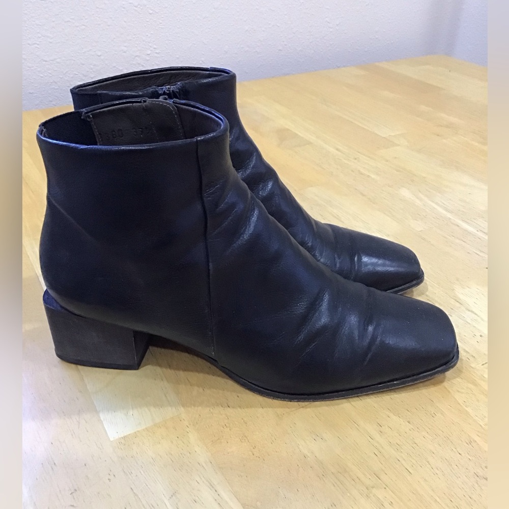 Coclico Black Ankle Boots
